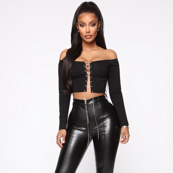 Fashion Nova Top - Picture 2 of 3